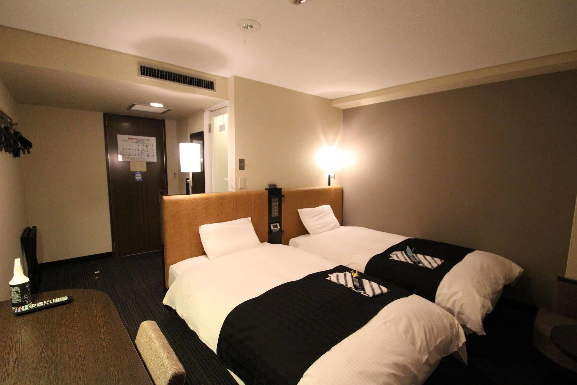 Apa Hotel Hiroshima Ekimae Exterior foto